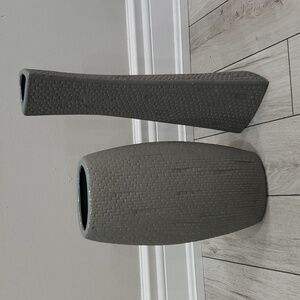 Set of 2 clay glazed decorative vases